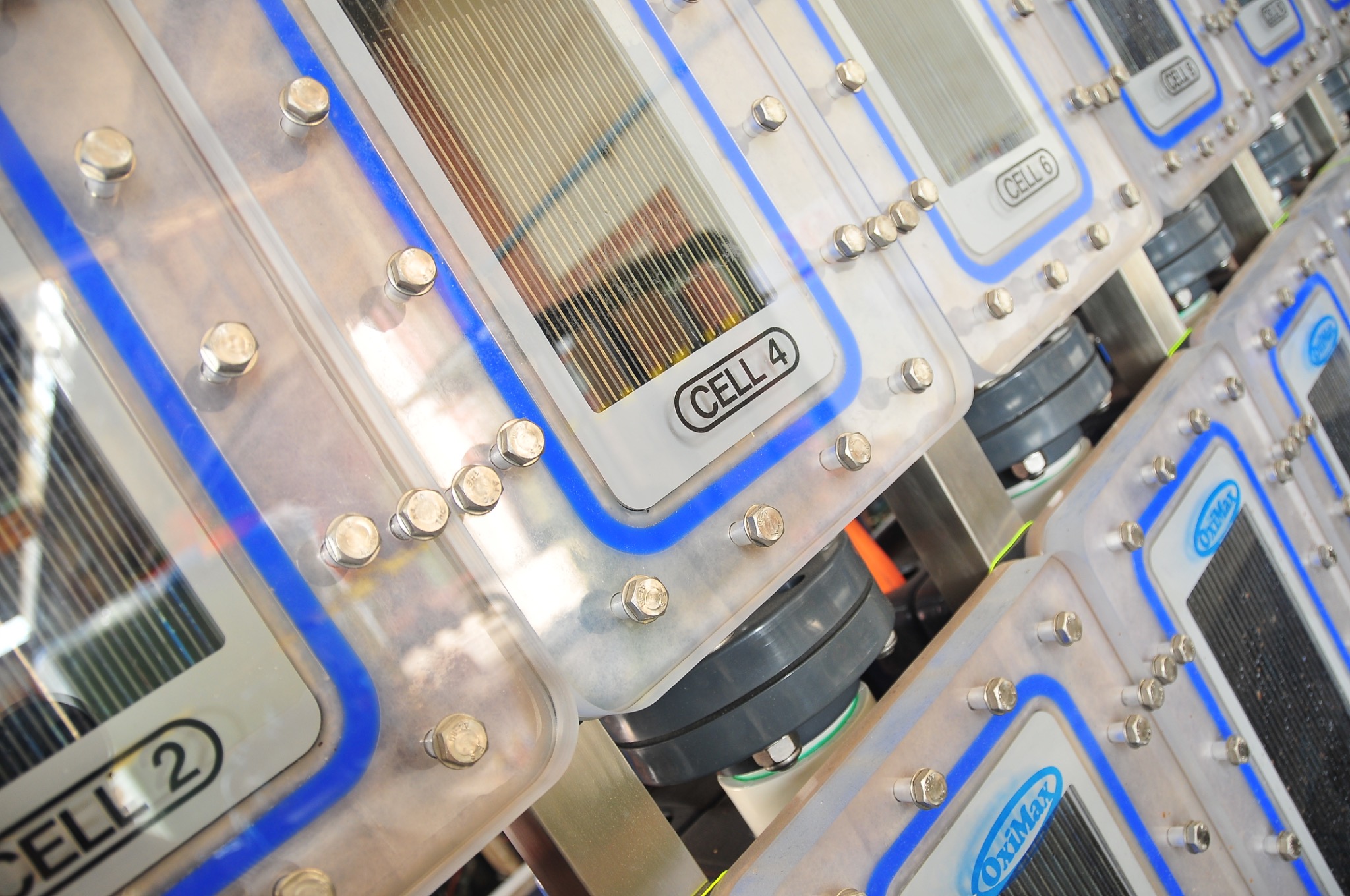 OxiMax electrolysis cell detail